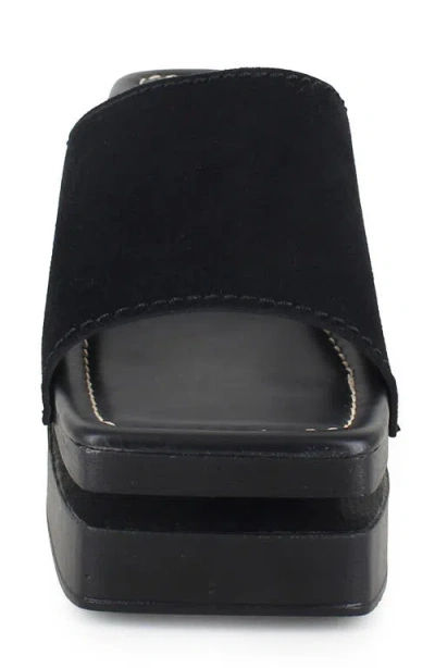 Zigi Jude Studded Platform Sandal