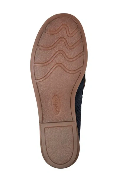 Earth Women's Evvie Round Toe Slip-on Casual Loafers