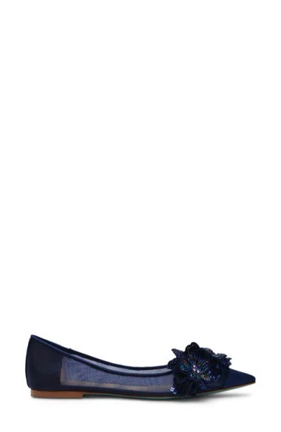 Betsey Johnson Gray Pointed Toe Flat