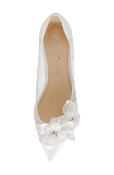 Betsey Johnson Gray Pointed Toe Flat