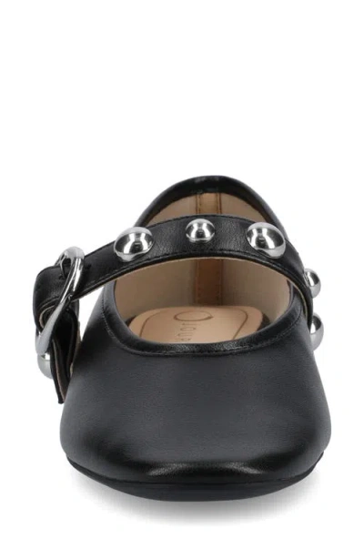Journee Collection Naveah Studded Ballet Flat