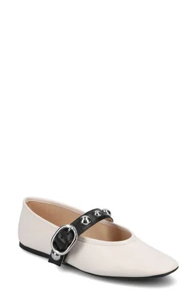 Journee Collection Naveah Studded Ballet Flat