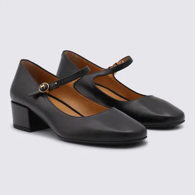 Tod's With Heel