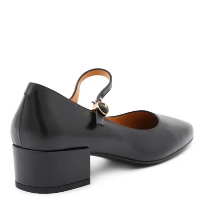 Tod's With Heel