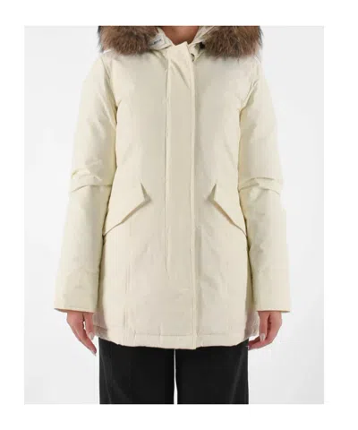 Woolrich Hooded Padded Parka Coat In White
