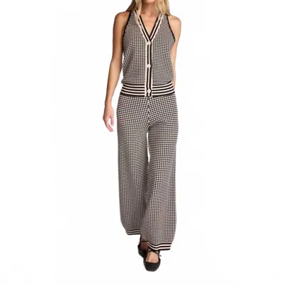 Sundays Women's Sawyer Vest In Black In Gray