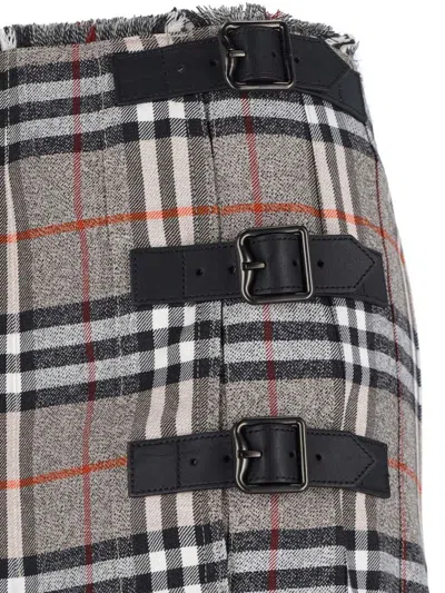 Burberry Beige Midi Skirt With Side Buckle Closure And All-over Check Motif In Wool Woman