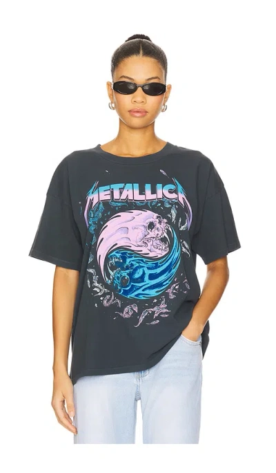 Daydreamer Metallica Live On Tour Merch Tee In Blue