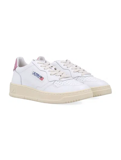 Autry Medalist Low Sneakers In White And Polignac Leather Shoes