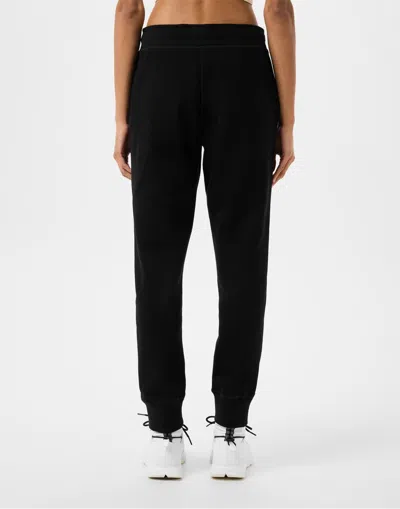 Canada Goose Muskoka Logo Detail Cotton Track-pants In Black