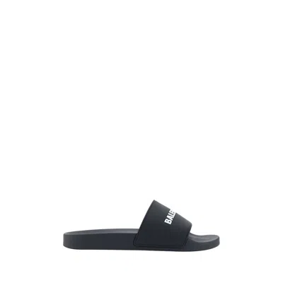 Balenciaga Pool Low Sandals With Logo In Black