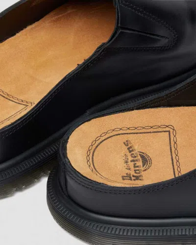Dr. Martens Gender Inclusive San Mule In Black