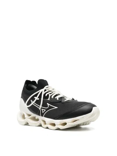 Mizuno Side Logo-detail Low-top Sneakers In Black