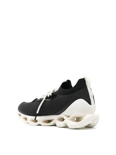 Mizuno Side Logo-detail Low-top Sneakers In Black