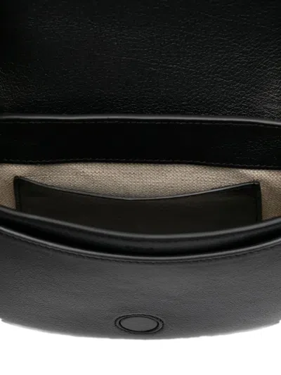 Chloé Grained Leather Shoulder Bag With Prominent Logo Detail In Black