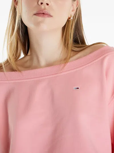 Tommy Hilfiger Off-shoulder Cropped Sweatshirt In Pink