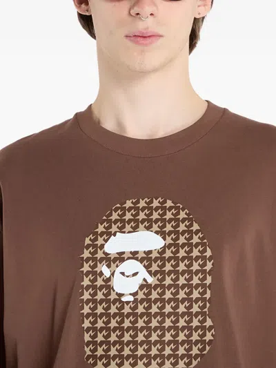 A Bathing Ape Houndstooth-logo T-shirt In Brown