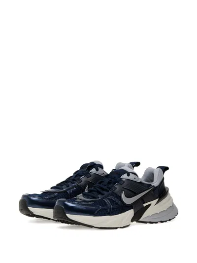 Nike V2k Run Metallic Sneakers