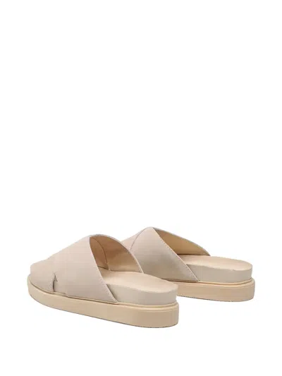 Vagabond Erin Cross-strap Platform Sandals