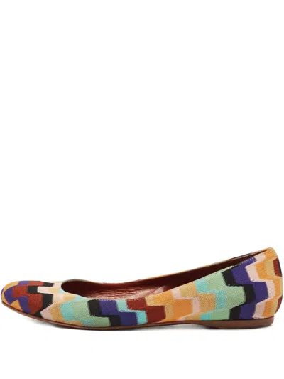 Pre-owned Missoni Geometric-knit Pumps In Red