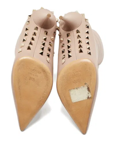 Pre-owned Valentino Garavani 100mm Studded Point-toe Leather Boots In Neutral