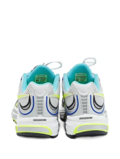 Pre-owned Vetements Spike Runner Mesh-panelled Sneakers In White