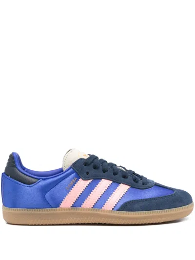 Adidas Originals Low-cut Sneakers Featuring Iconic Stripes In Blue
