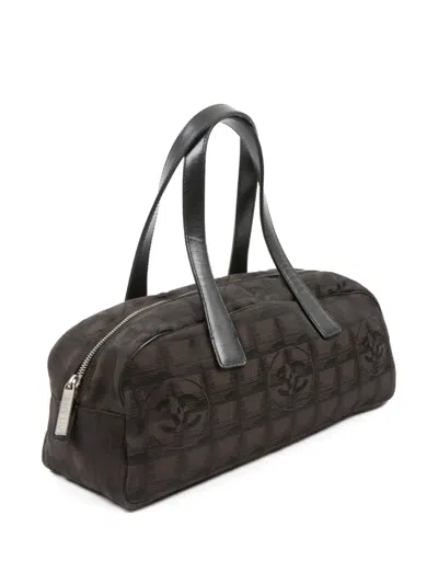 Pre-owned Chanel 2004-2005 All-over Logo Pattern Shoulder Bag In Brown