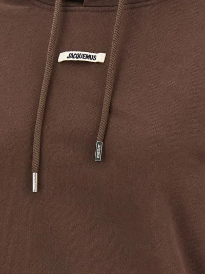 Jacquemus Drawstring Hood Gros-grain Hoodie In Brown