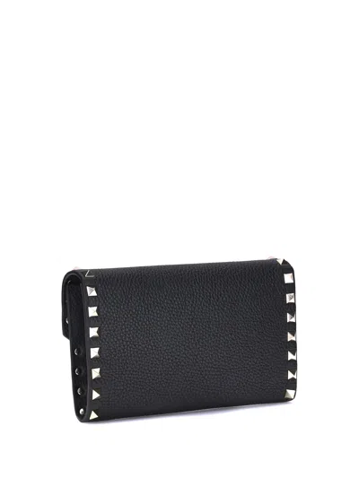 Valentino Garavani Rockstud Leather Wallet On Chain In Black