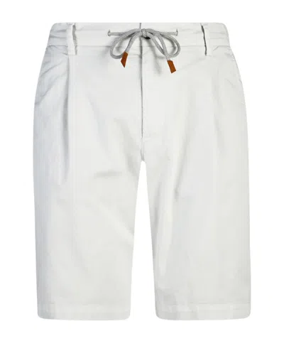 Eleventy Stretch Cotton Bermuda Shorts In White