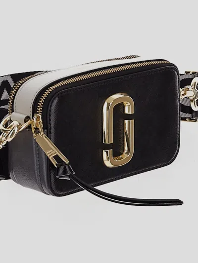 Marc Jacobs 'the Snapshot' Black Shoulder Bag With Metal Logo At The Front In Black