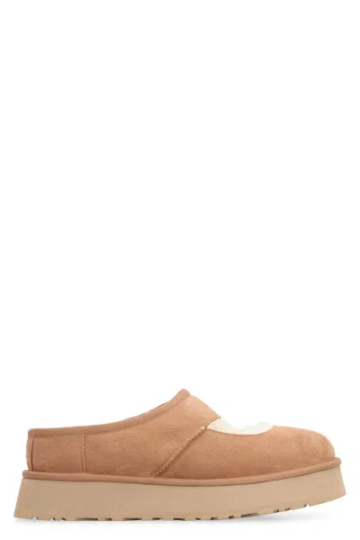Ugg Sandals