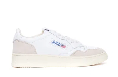Autry Low Sneaker With Perforated Detailing And Contrast Panel In White