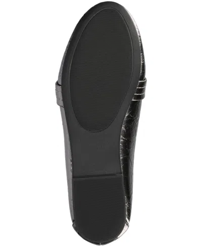Journee Collection Women's Marci Slip On Flats