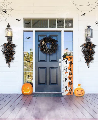 Glitzhome 7" Halloween Black Rose, Skeleton And Berry Wreath Hanger