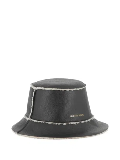 Michael Kors リバーシブル バケットハット