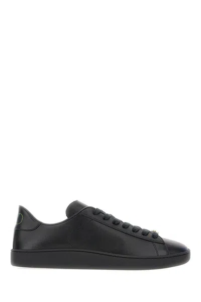 Valentino Royco Signature Brass Vlogo Low-top Sneakers In Black