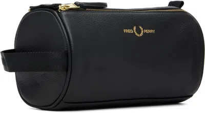 Fred Perry Black Leather Beauty Case In Black