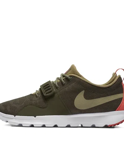 Nike Sb Trainerendor Sneakers In Black