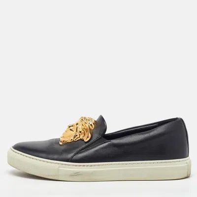 Pre-owned Versace Black Leather Palazzo Medusa Slip On Sneakers Size 37