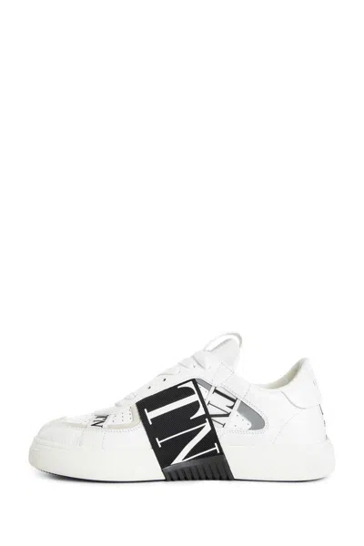 Valentino Low-top Calfskin Vl7n Sneaker
