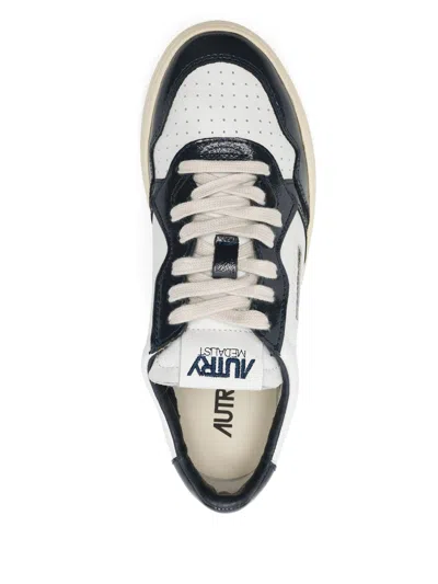 Autry Low Top Medalist Sneakers