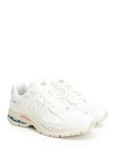 New Balance Mens Sea Salt 2002r Protection Pack Woven Trainers In White
