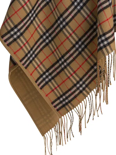 Burberry A:st Sld To Vtg Chk Cp:144274:a7026 Jackets Beige In Brown