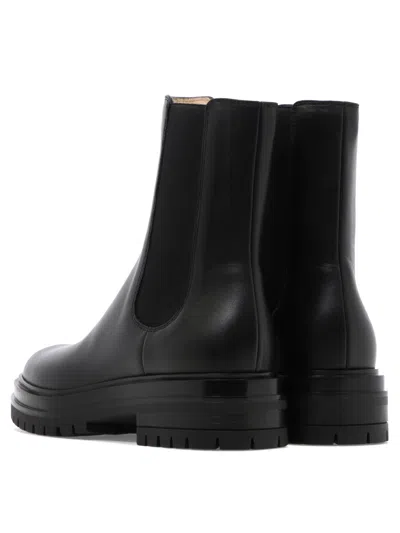 Gianvito Rossi Chester Leather Chelsea Boots In Black