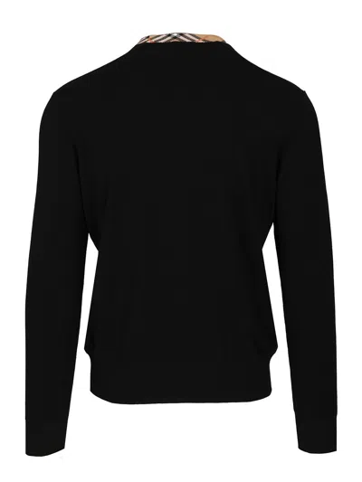 Burberry Crew Neck Knitwear With Distinctive Patterned Collar