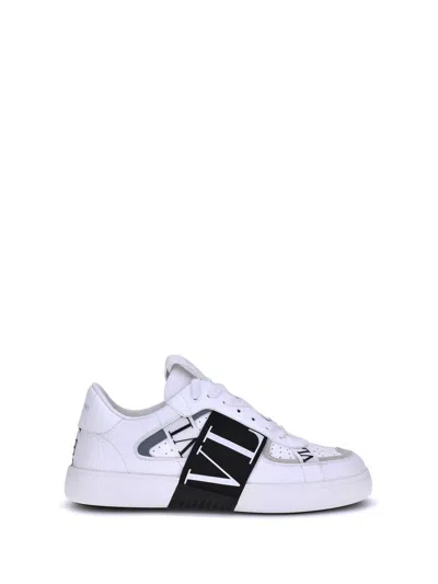 Valentino White Vl7n Sneakers In White