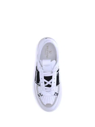 Valentino White Vl7n Sneakers In White