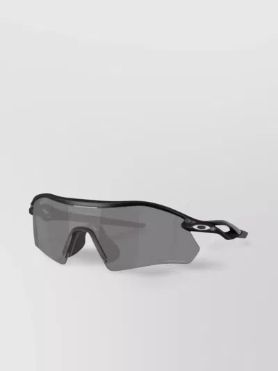 Oakley Curved Temples Wraparound Design Nose Pads